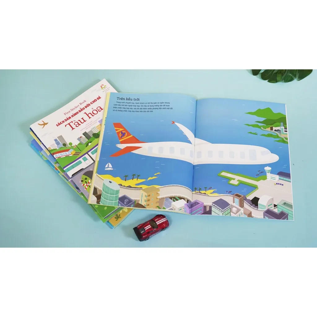 Ảnh Sách - First sticker book - Dán hình đầu đời cho bé từ 3 - 8 tuổi với hơn 200 miếng dán ngộ nghĩnh - Đinh Tị Books 2