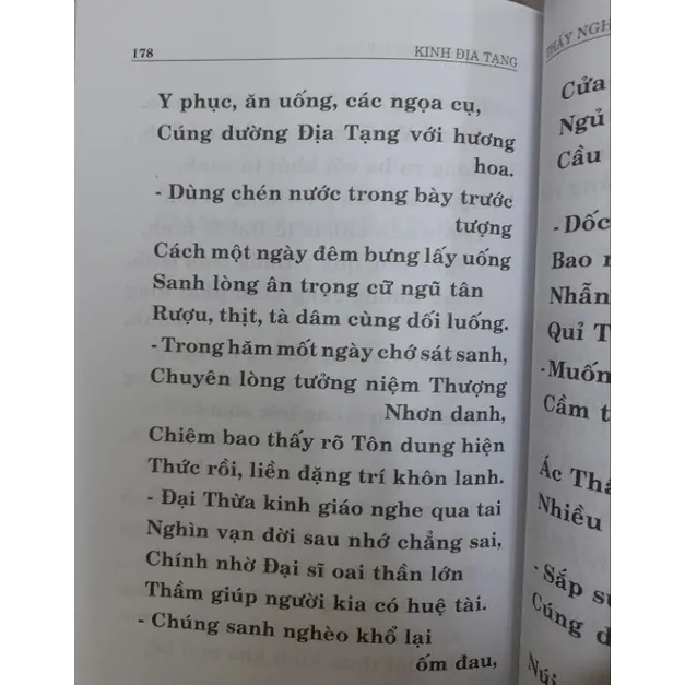 Ảnh Sách - Kinh Địa Tạng Bồ Tát Bổn Nguyện (Bìa Mềm) 2
