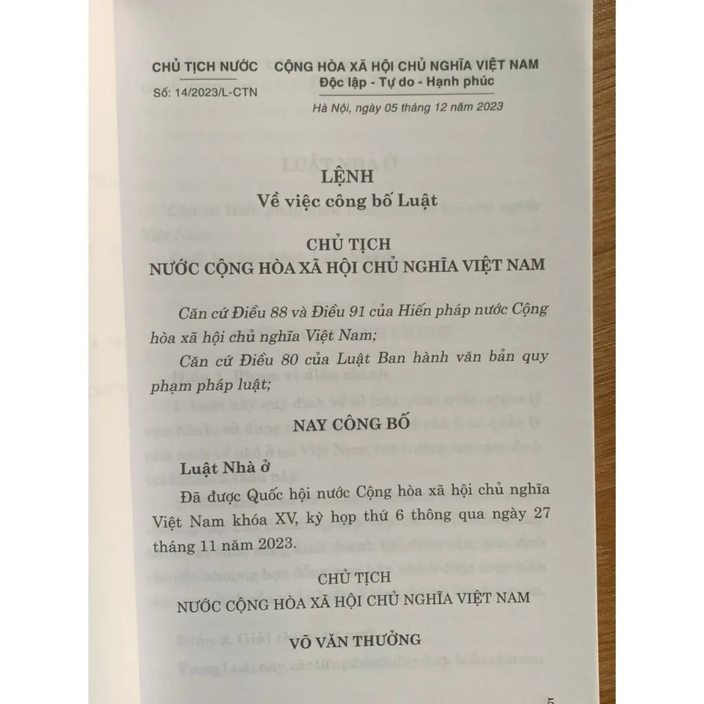 Ảnh Sách - Luật nhà ở (số 27/2023/QH15, có hiệu lực ngày 1.1.2025) 1