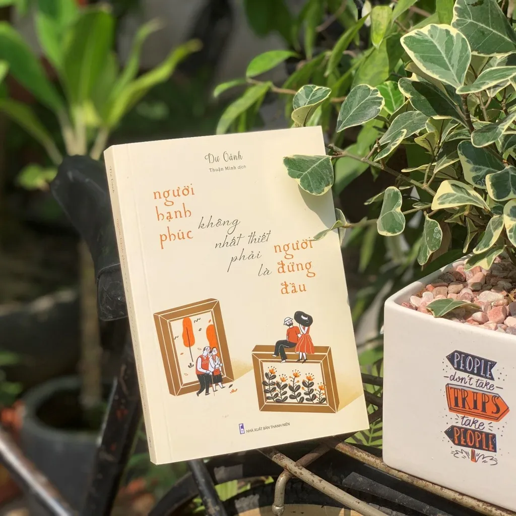 Ảnh Sách: Người Hạnh Phúc Không Nhất Thiết Phải Là Người Đứng Đầu + Sống Lũy Tiến 2