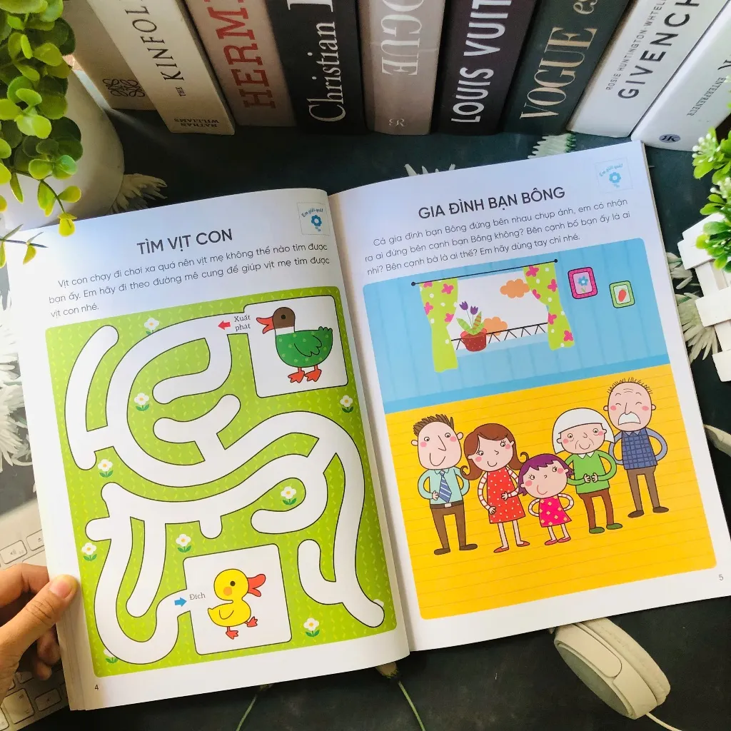 Ảnh Sách - Phát triển IQ rèn luyện tư duy não bộ cho bé 2 đến 4 tuổi - 4 chủ đề (Vizibook) 2