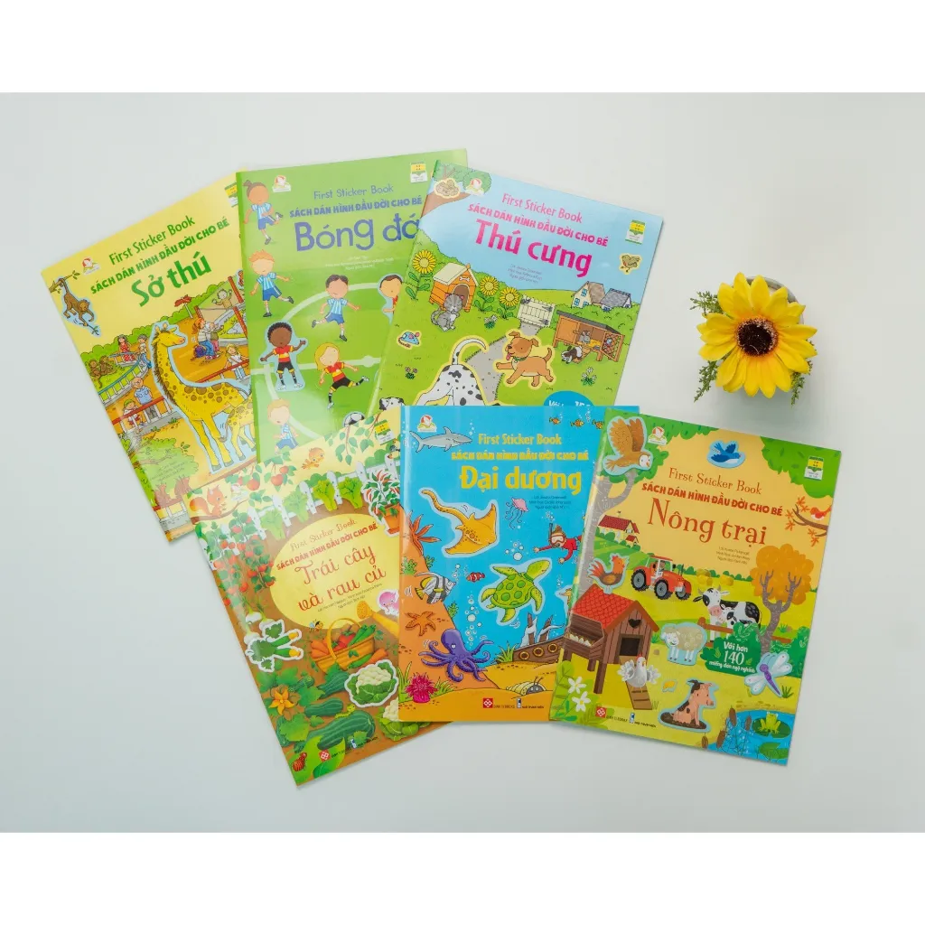 Ảnh Sách - Sách dán hình đầu đời cho bé - First Stiker book ( Lẻ 1 quyển ) 1