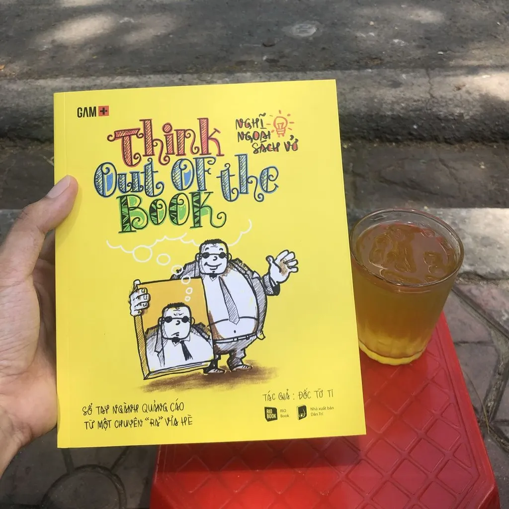 Ảnh Sách - Think out of the Book - Nghĩ Ngoài Sách Vở 1