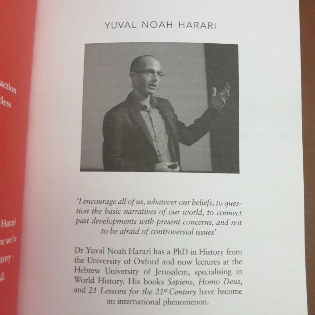 Ảnh Sách Tiếng Anh: Sapiens : A Brief History of Humankind 2