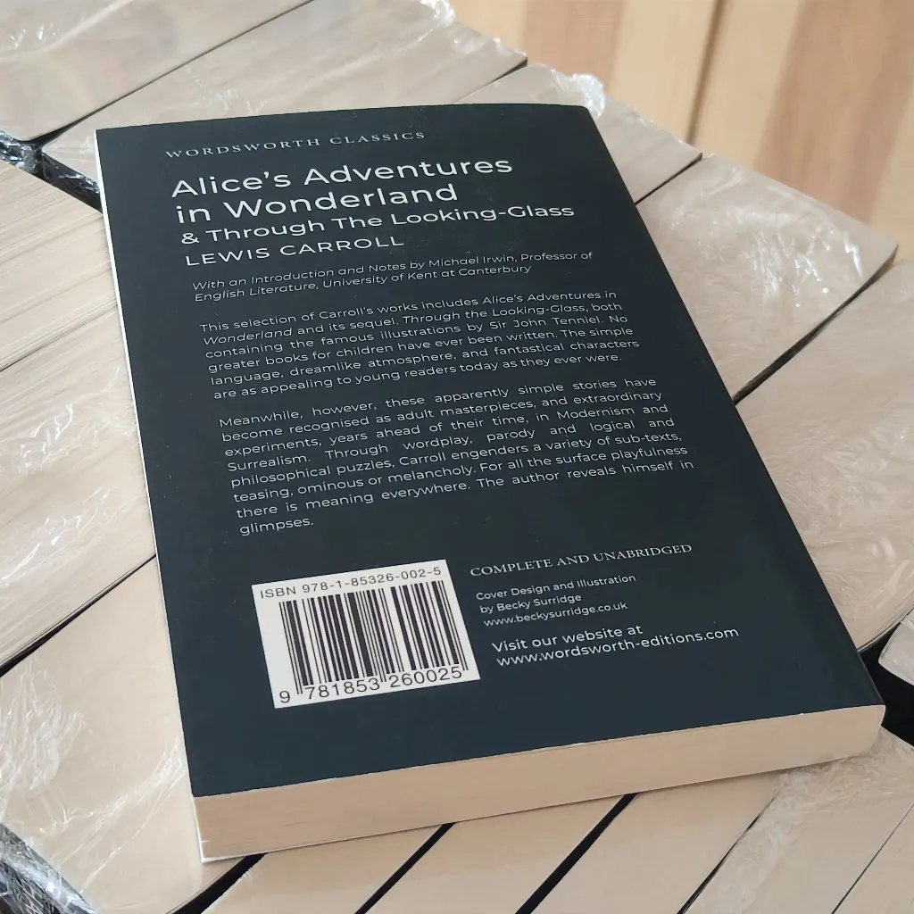 Ảnh Sách - Tiểu thuyết tiếng Anh - Alice's Adventures in Wonderland 4