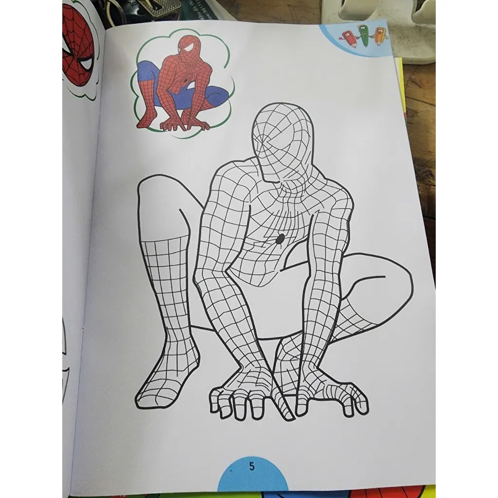 Ảnh sách - tô màu spider-man tặng kèm stickers spider man 2