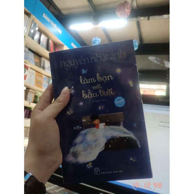 Ảnh Sách-Làm Bạn Với Bầu Trời (Bìa mềm) 3