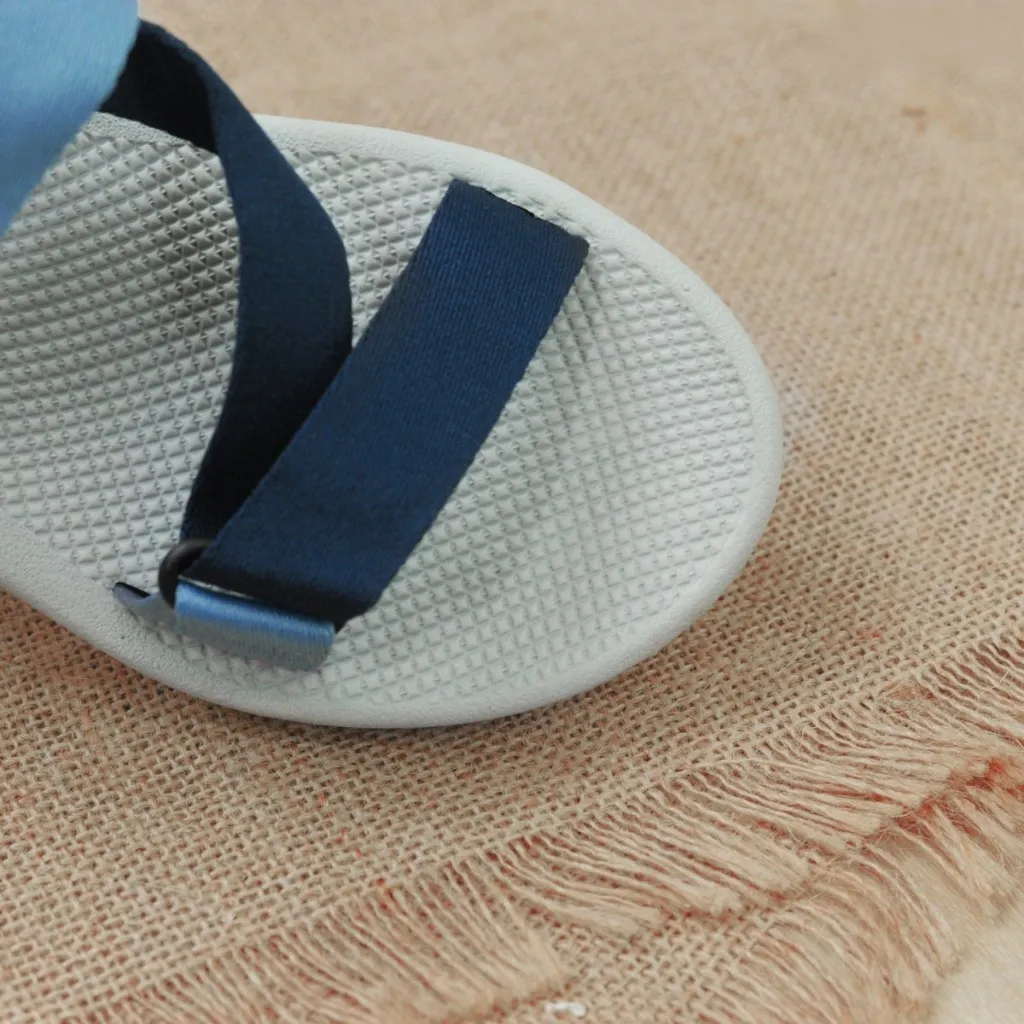 Ảnh Sandal nam nữ unisex MOL quai chữ Z MS1166XD màu xanh 4