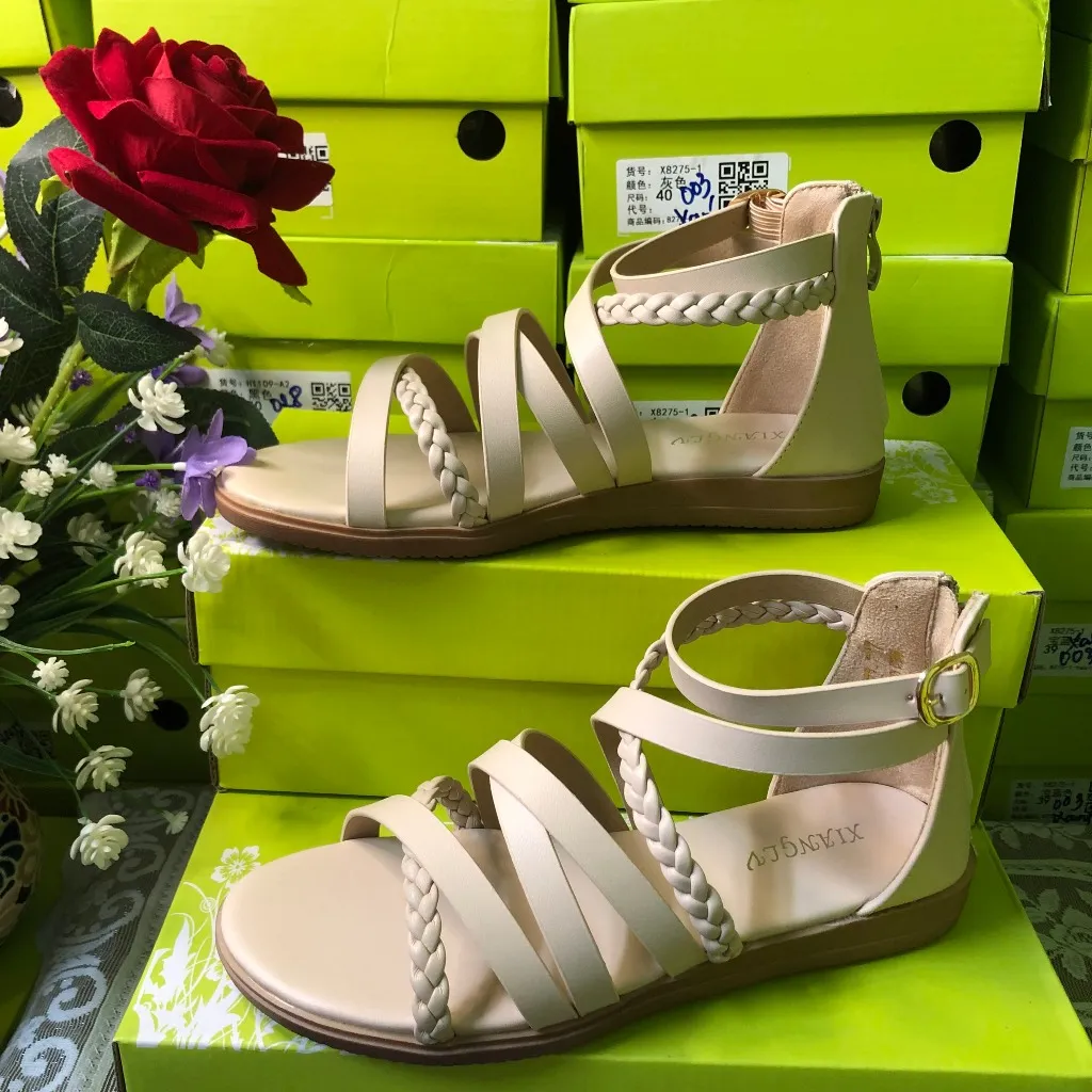 Ảnh Sandal Nữ Đế Bằng Hãng XIANGLV Cổ Cao Khóa Kéo Kiểu Dáng Trẻ Trung Năng Động Phù Hợp Đi Học Đi Làm Đi Chơi 3