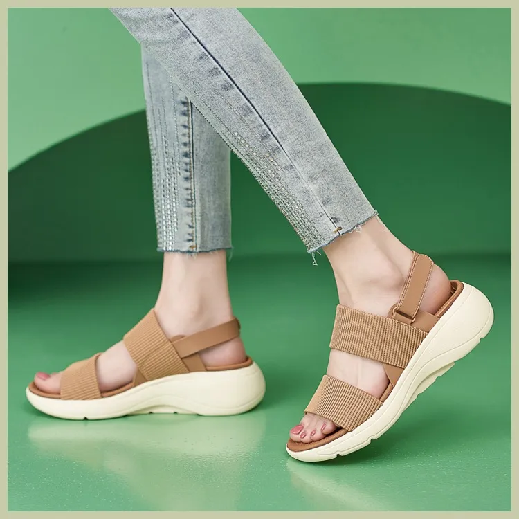 Ảnh Sandal Nữ Quai Ngang Hãng Siketu Hè 2024 Kiểu Dáng Thể Thao Đế Bằng 5Cm Phong Cách Sang Trọng Đi Học Đi Làm Đi Chơi 3