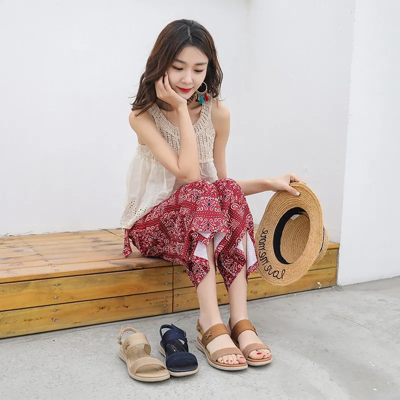 Ảnh Sandal Nữ SIKETU, Xăng Đan Đế Bằng Êm Nhẹ Sang Trọng Phù Hợp Đi Làm Đi Chơi Phong Cách Âu Mỹ (020) 3