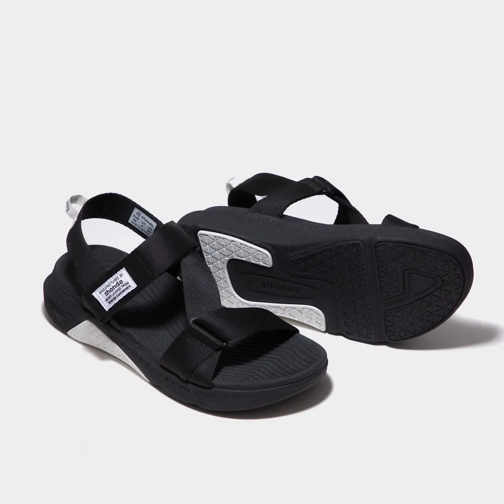 Ảnh Sandals Shondo F7 Racing đế đen phối trắng quai đen F7R1010 1