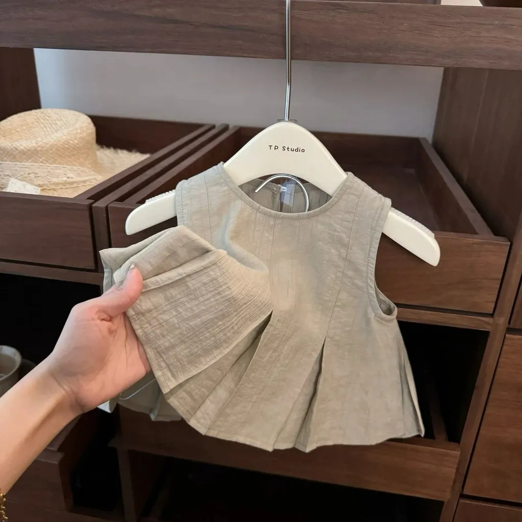 Ảnh Set Áo Sát Nách Xòe Quần Ống Rộng Xám Cho Bé Gái 1-8 Tuổi MINTSCLOSET Quảng Châu - GA2334 3