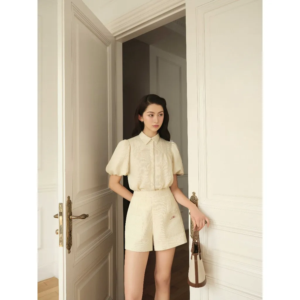 Ảnh Set áo tay bồng bấu ngực 2T23.2504K + quần short túi vuông 3S09.2504K - Bộ đồ áo sơ mi tay bồng quần short thiết kế JM 4