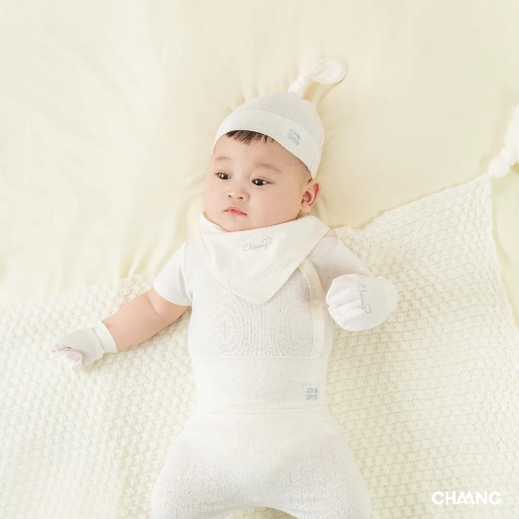 Ảnh Set bao tay bao chân Bloom cho bé sơ sinh 3