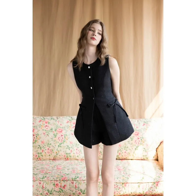 Ảnh Set dạ tweed áo cộc tay và quần short màu đen Grace Set thanh lịch thời thượng - Simple Twist 1