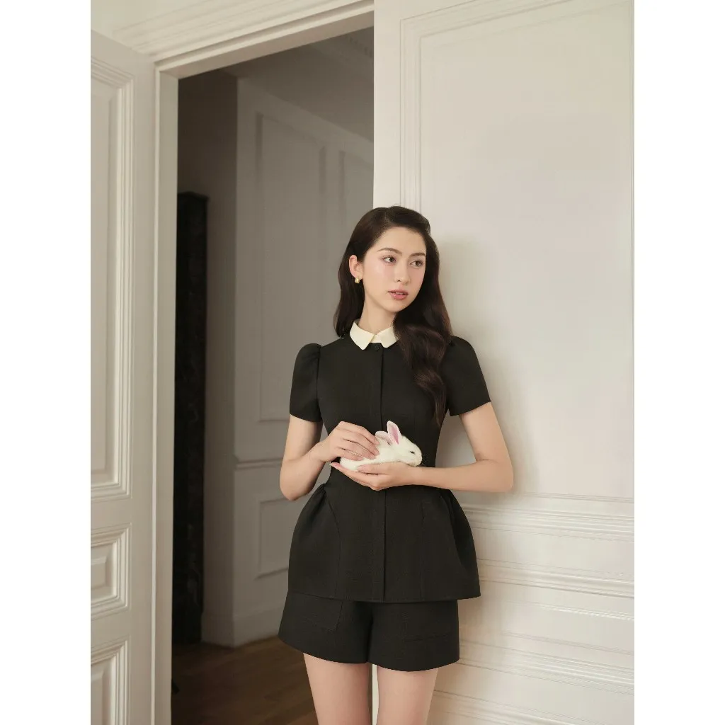 Ảnh Set đồ áo peplum cổ đức nơ cổ 2T24.2504K phối quần short 3S09.2504K – Bộ đồ công sở tiểu thư thiết kế bởi JM Dress 3