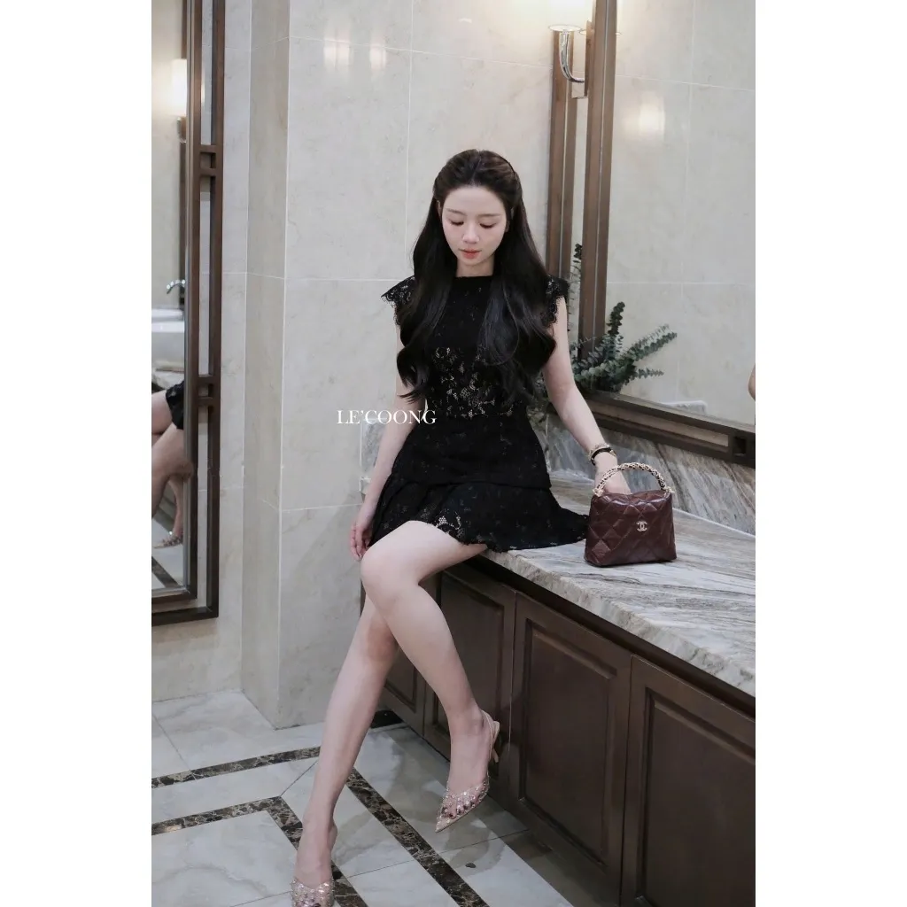 Ảnh Set Ren Xếp Ly Tiểu Thư Đi Tiệc LECOONG B211 Đầm Đẹp Hai Màu Đen Trắng Sang Chảnh 2