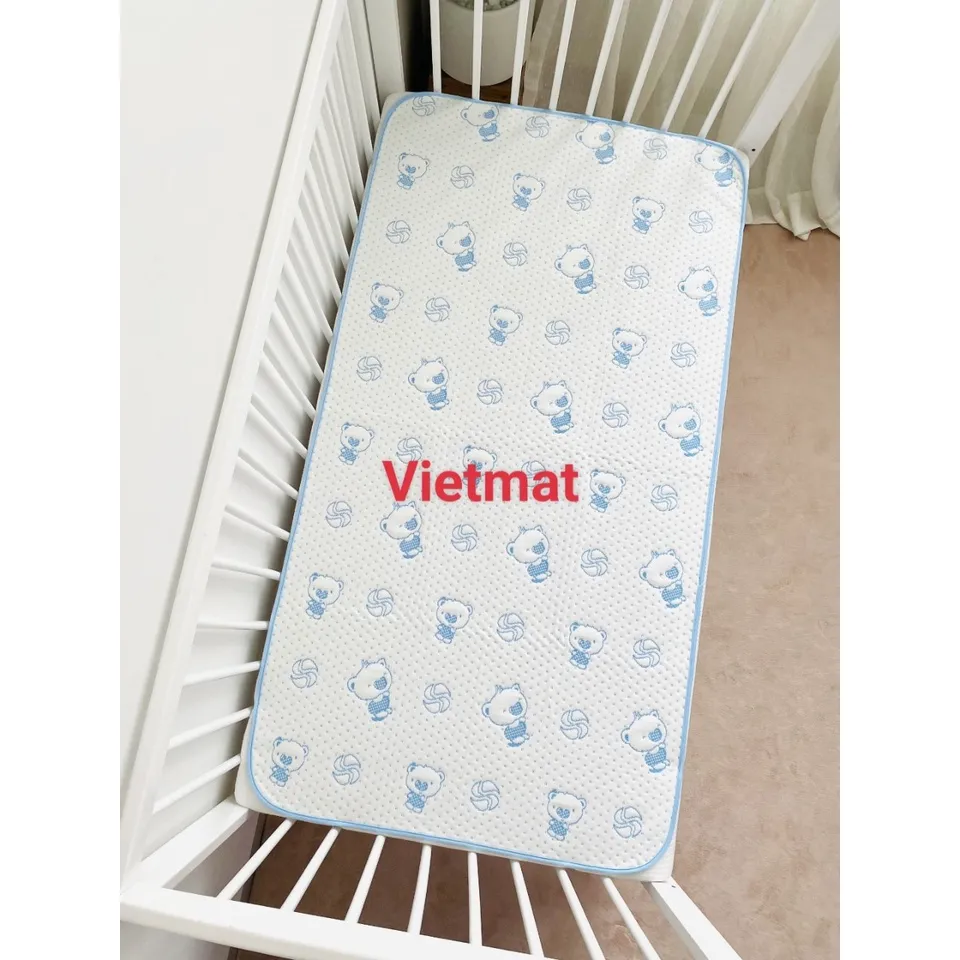 Ảnh Size 70x100cm tấm lót chống thấm cho bé Vietmat mềm êm, thoáng mát, không nóng bí lưng, giặt máy 2