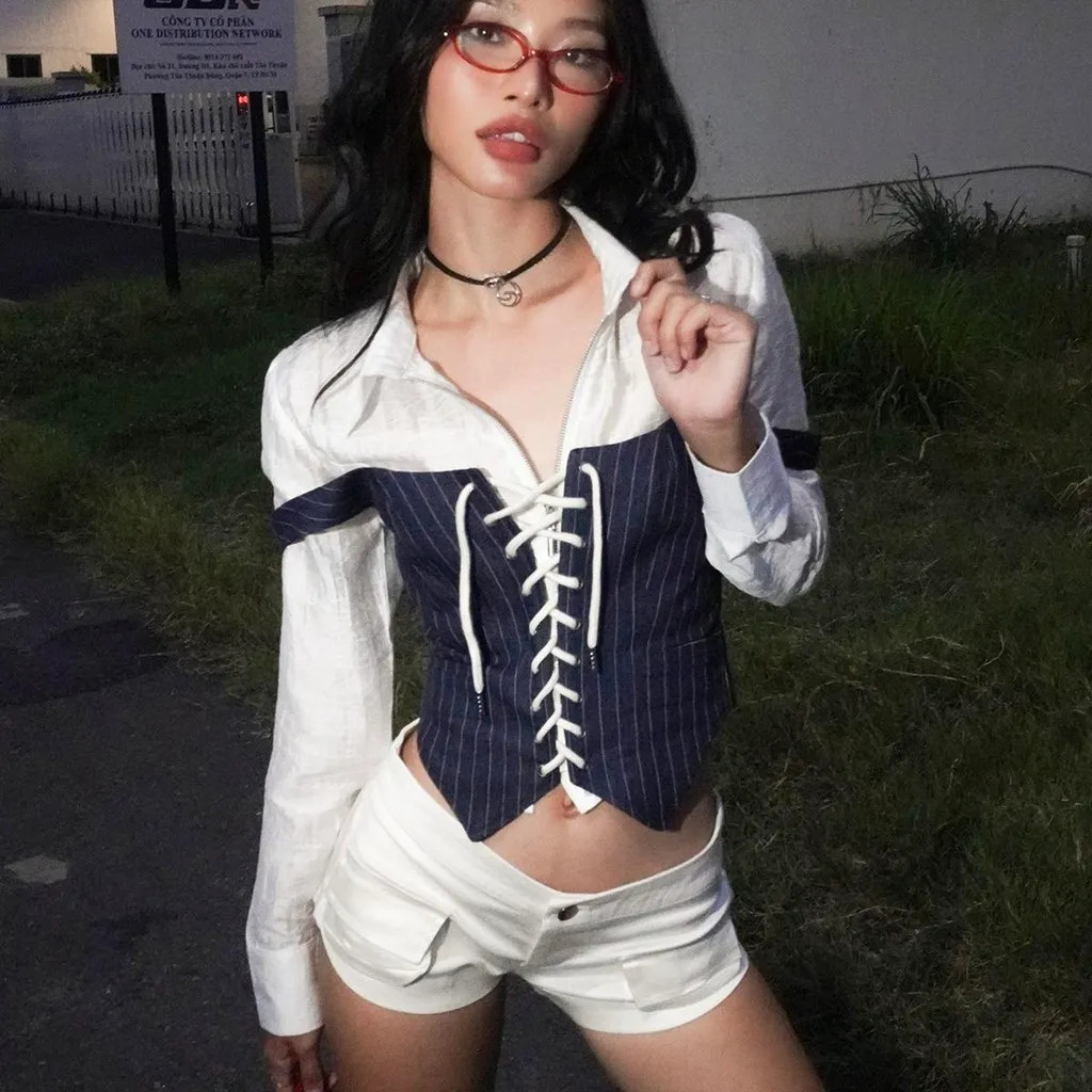 Ảnh Sizzle Striped Gilet Top - Áo ghile jean sọc xỏ dây 4