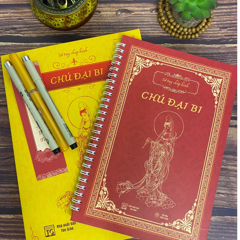 Ảnh Sổ Tay Chép Chú Đại Bi - Tuệ Nga 1
