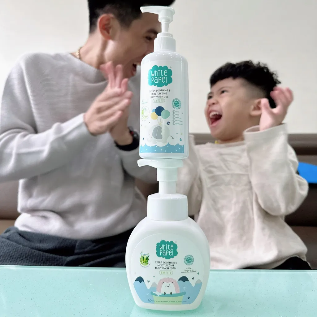 Ảnh Sữa Tắm Gội Sữa Dê Dưỡng Ẩm Dịu Nhẹ Hữu Cơ Organic Dành Cho Bé White Papel 250ml 3
