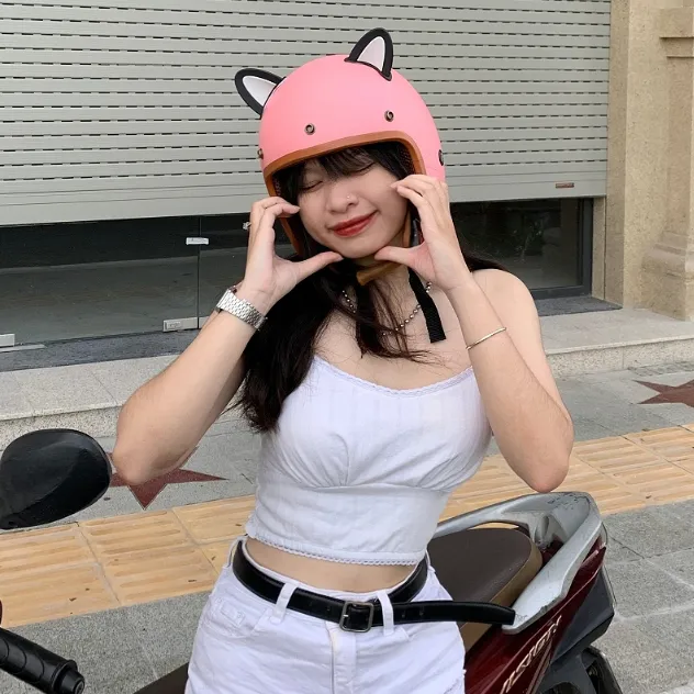 Ảnh Tai mèo, tai gấu, sừng gắn nón bảo hiểm VARO cute kèm keo 3M 2