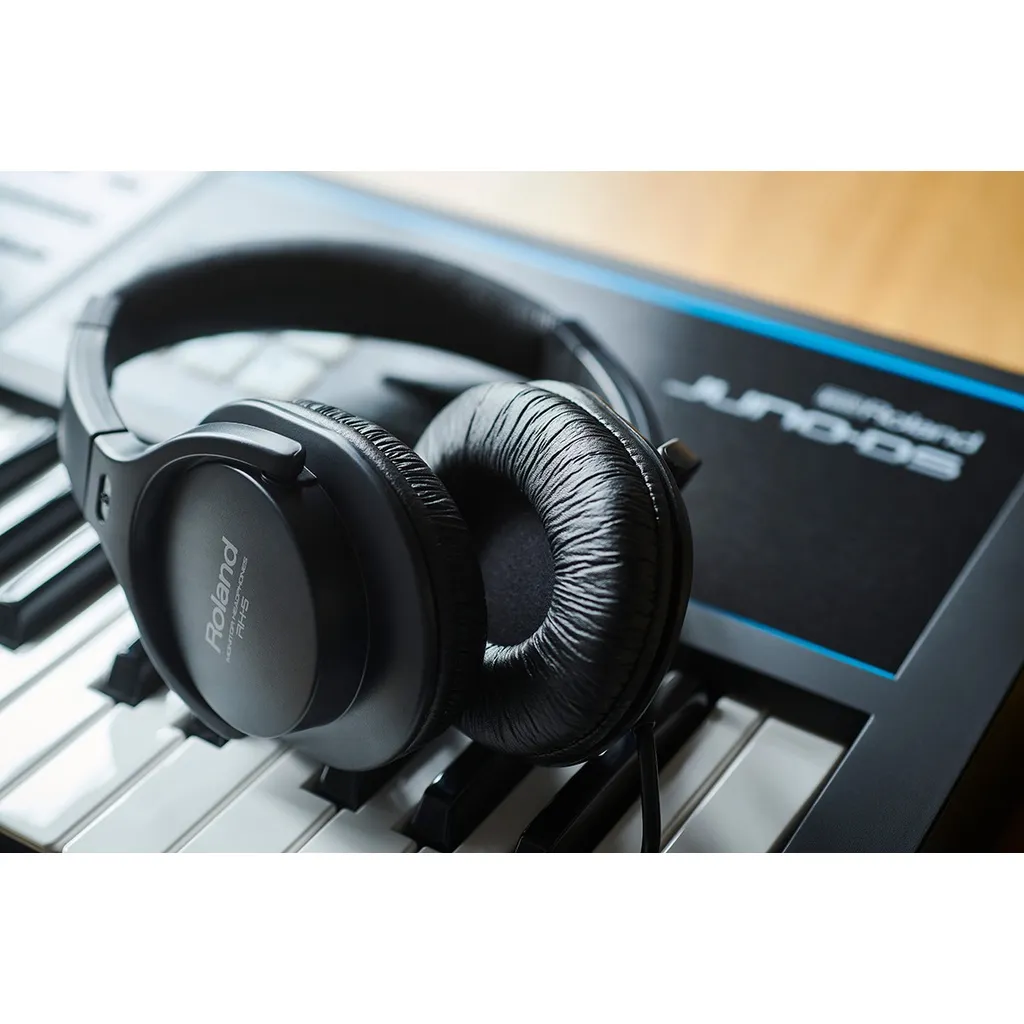 Ảnh Tai nghe kiểm âm Roland RH-5, tai nghe kết nối với đàn được trang bị các công nghệ hiện đại - Việt Thương Music 3