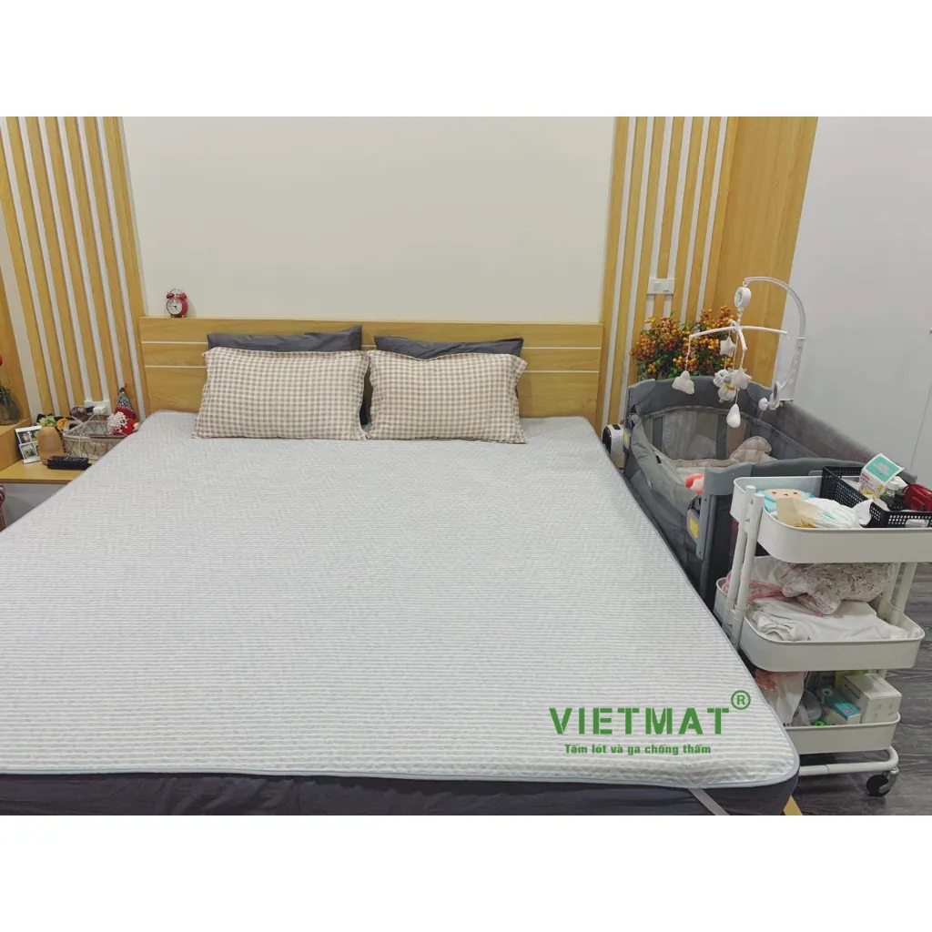 Ảnh Tấm lót chống thấm cho bé bỏ bỉm TILO nhiều size, thoáng mát không sột soạt, không hầm bí 4