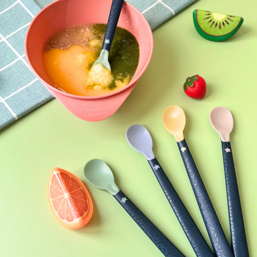 Ảnh Thìa Ăn Dặm Tommee Tippee Softee, Cho Bé Từ 4 Tháng - Set 5 Thìa, Tách Lẻ (Giao Màu Ngẫu Nhiên) 4