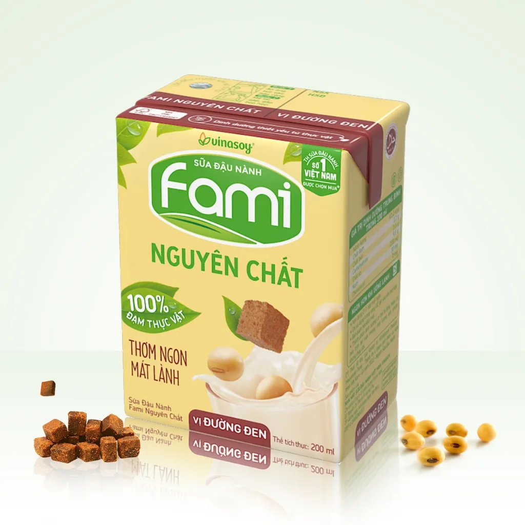 Ảnh Thùng sữa đậu nành Fami Nguyên Chất vị đường đen (36 hộp x 200ml) 1