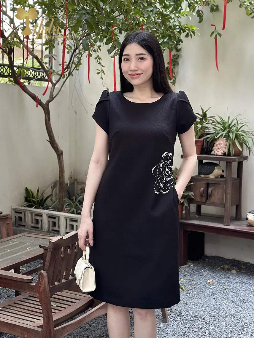 Ảnh TIFALU - Đầm dáng suông thiết kế dự tiệc màu đen kết đá sang trọng - TFL943BLK 3