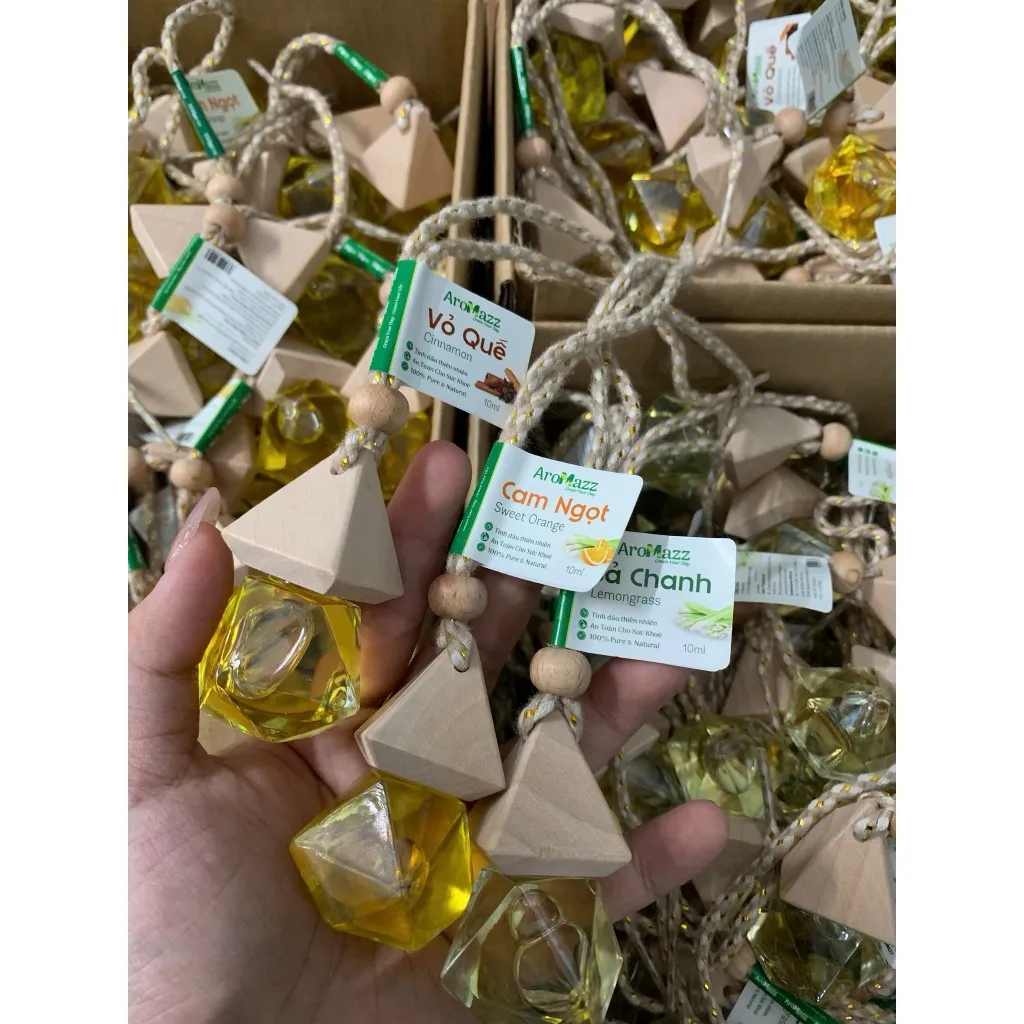 Ảnh Treo Tinh Dầu Thiên Nhiên AroMazz Treo Xe Tủ Quần Áo Khử Mùi Lọc Không Khí Đuổi Côn Trùng An Toàn10ml 1