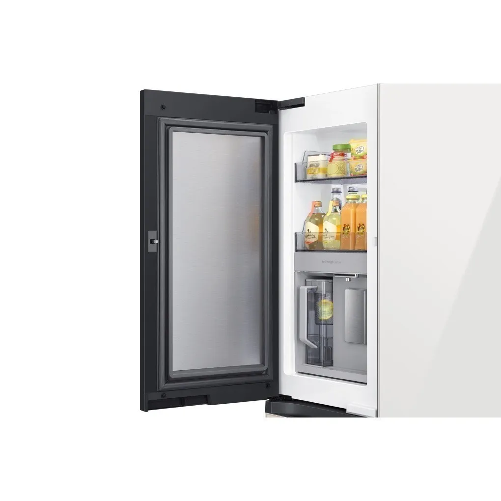 Ảnh Tủ Lạnh Samsung Bespoke 4 Cửa với Beverage Center™ 648L RF59CB66F8S/SV 4