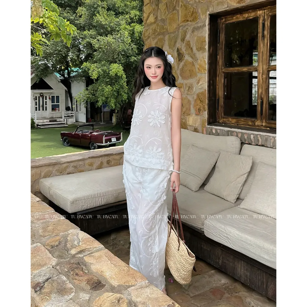 Ảnh TUBYCATU | Áo và quần ren trắng họa tiết hoa 3d 3