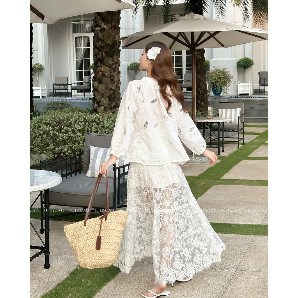 Ảnh TUBYCATU | Chân váy ren trắng/ đen Lace Maxi Skirt 2
