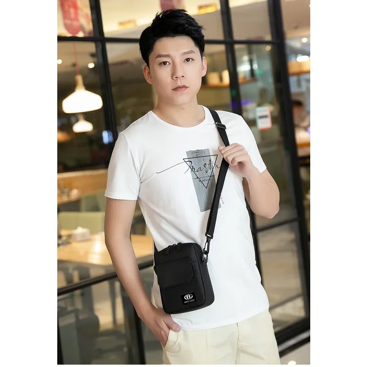 Ảnh Túi đeo chéo nam nữ thời trang BEE GEE 0128 để điện thoại ipad chống thấm nước đẹp giá rẻ chất lượng tốt 2