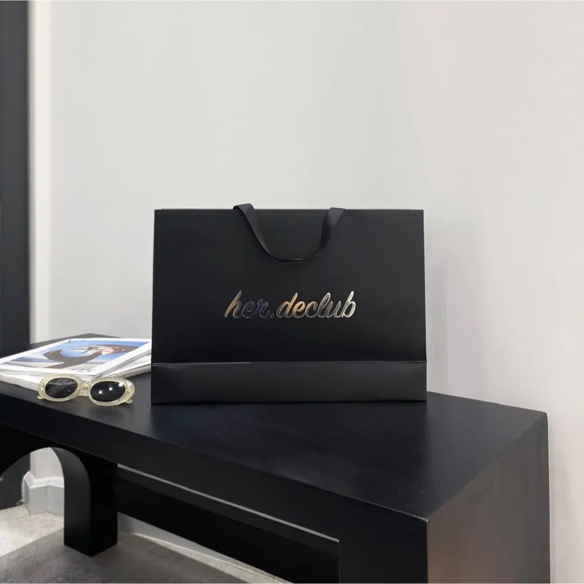 Ảnh Túi giấy đen Her.declub 1
