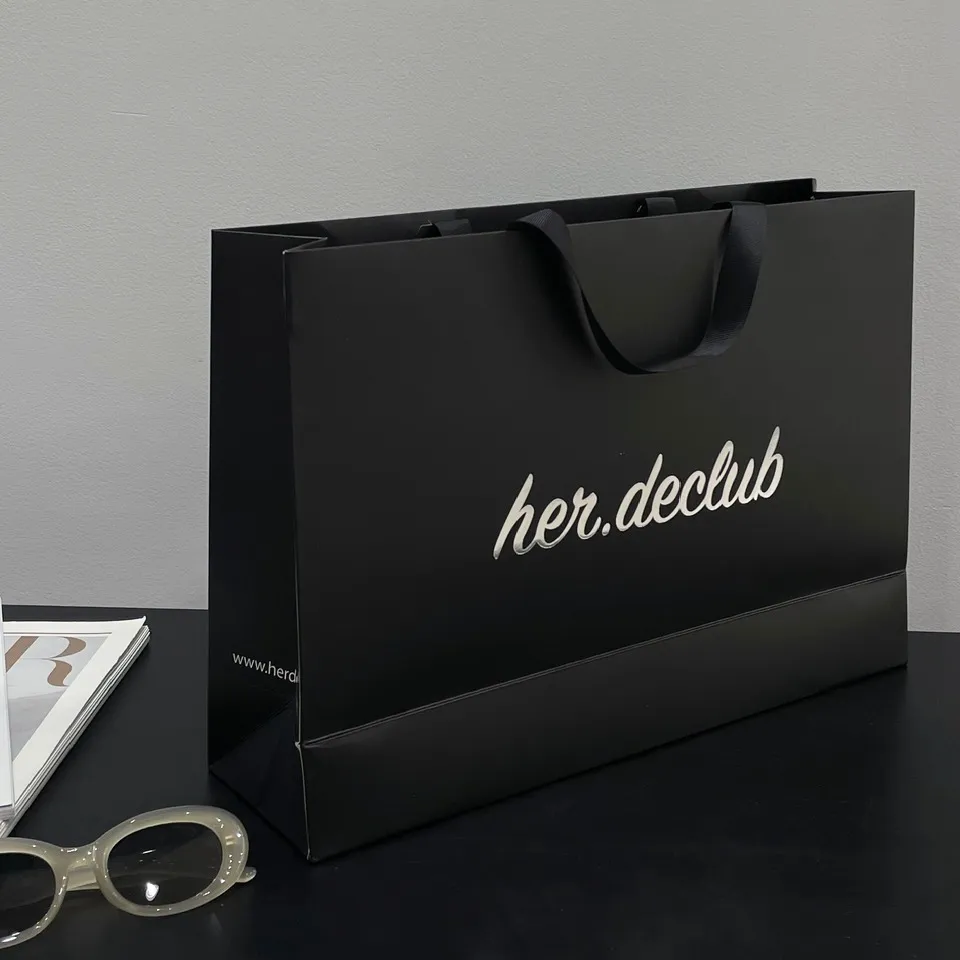 Ảnh Túi giấy đen Her.declub 2