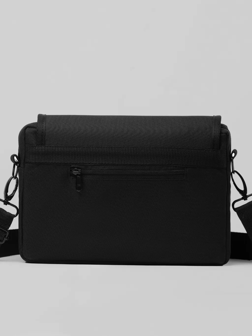 Ảnh Túi Vải đeo chéo BRANDON thời trang cao cấp Nam Nữ Trượt nước | Local Brand Midori M Studio 3