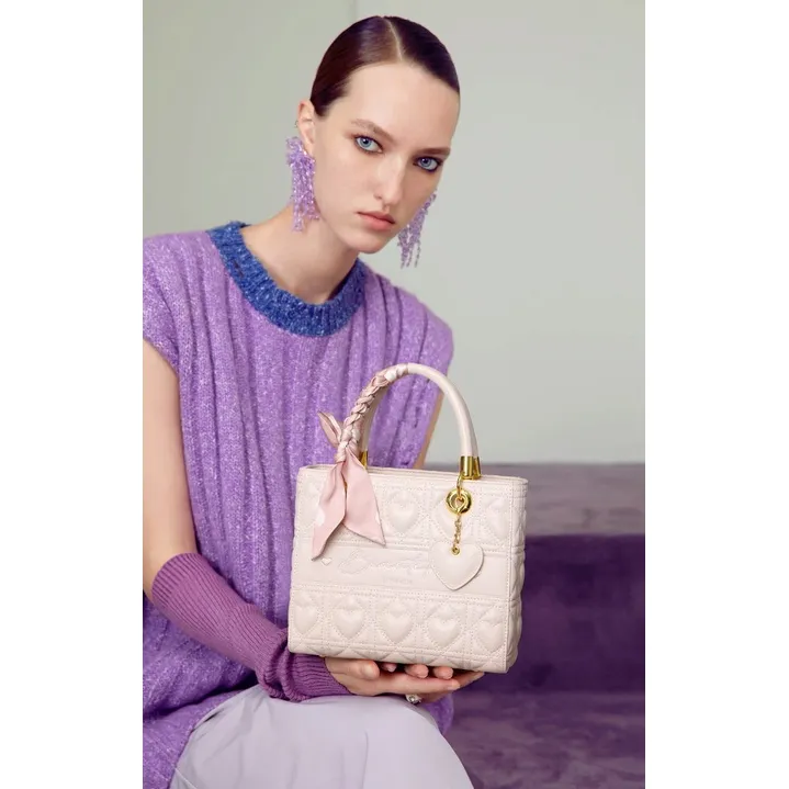 Ảnh Túi xách nữ đi tiệc đẹp Nucelle thời trang phối khăn nơ charm tim ViAnh Store 1172003 4