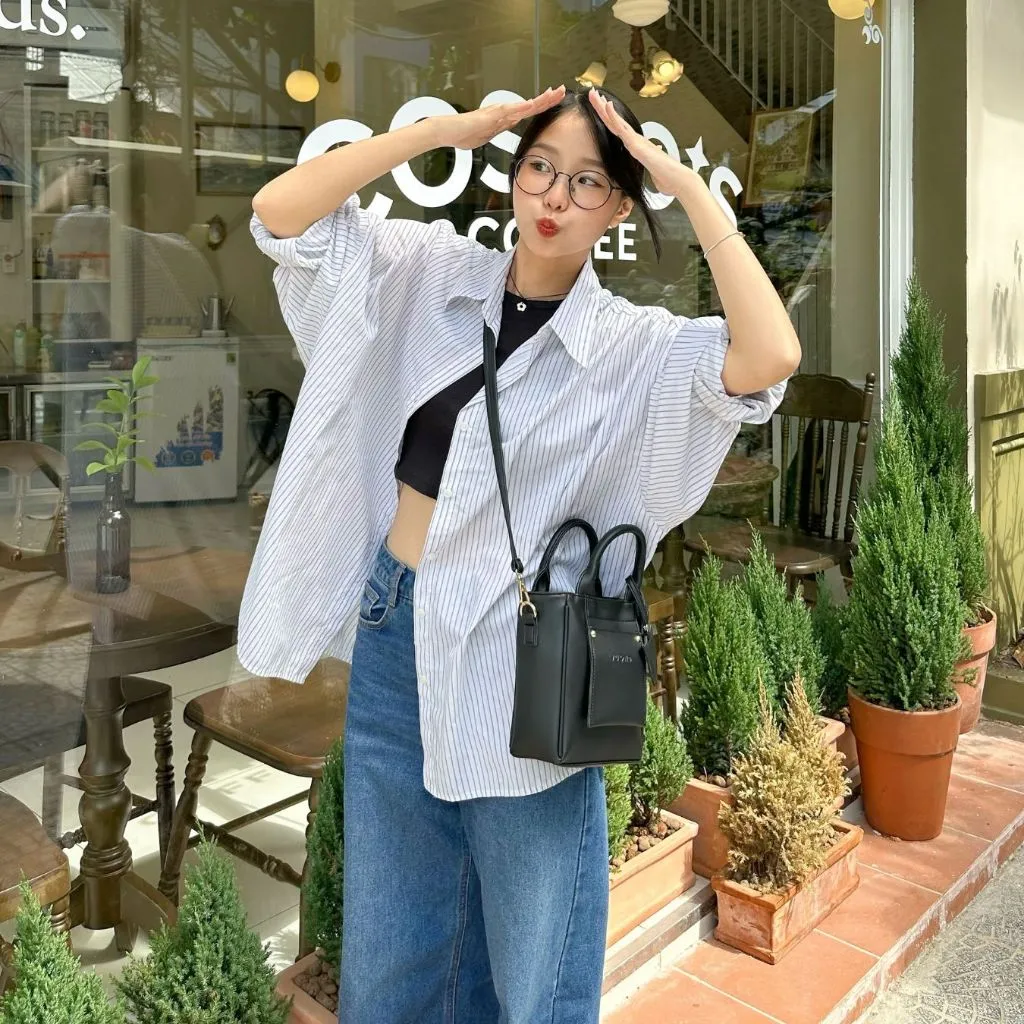 Ảnh Túi xách Vuông Shop®️ Tabby cat đính kèm charm quai đeo chéo 4