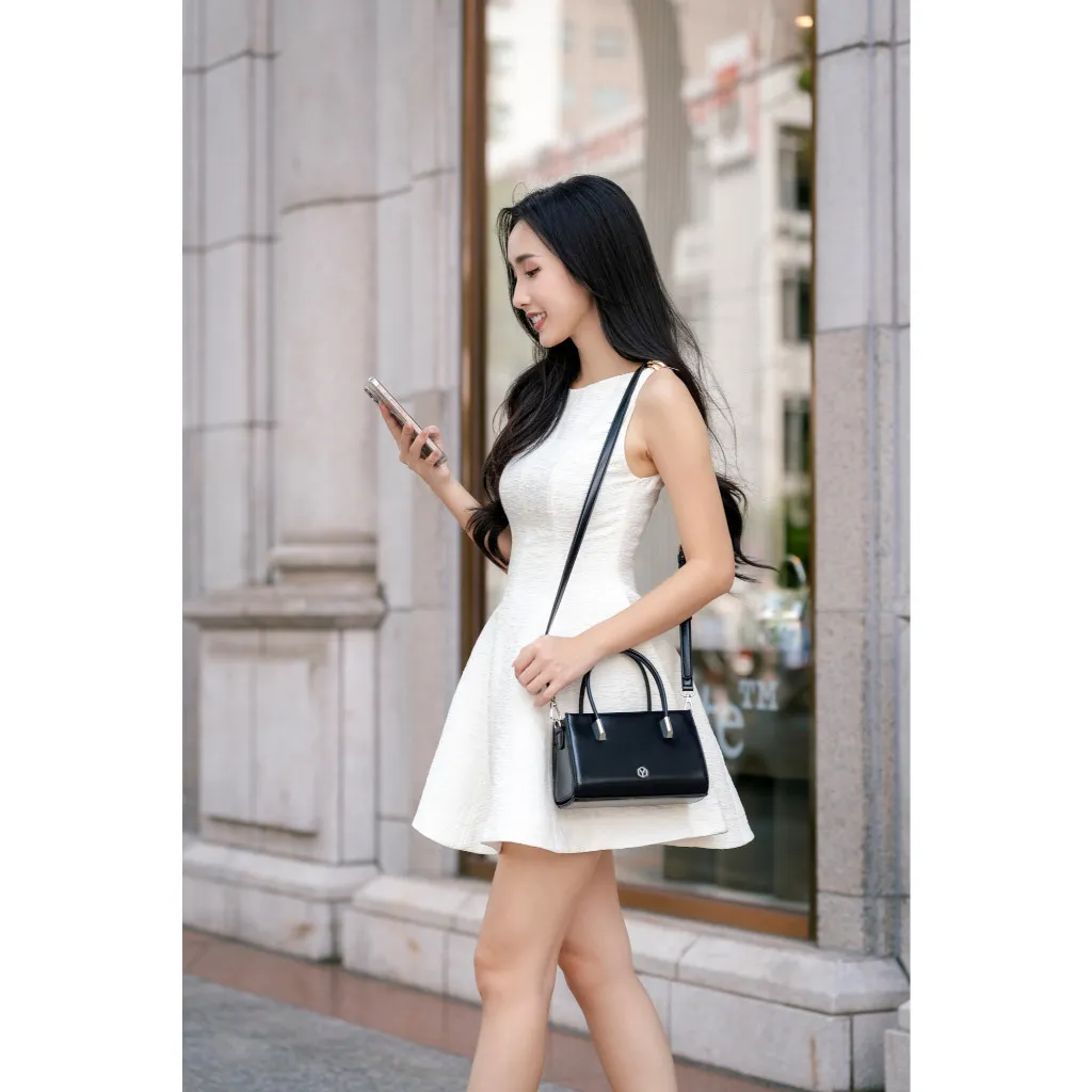 Ảnh Túi Yuumy (Thời trang nữ thiết kế tinh tế size 21 - Túi đeo chéo da Smooth YN283) 4