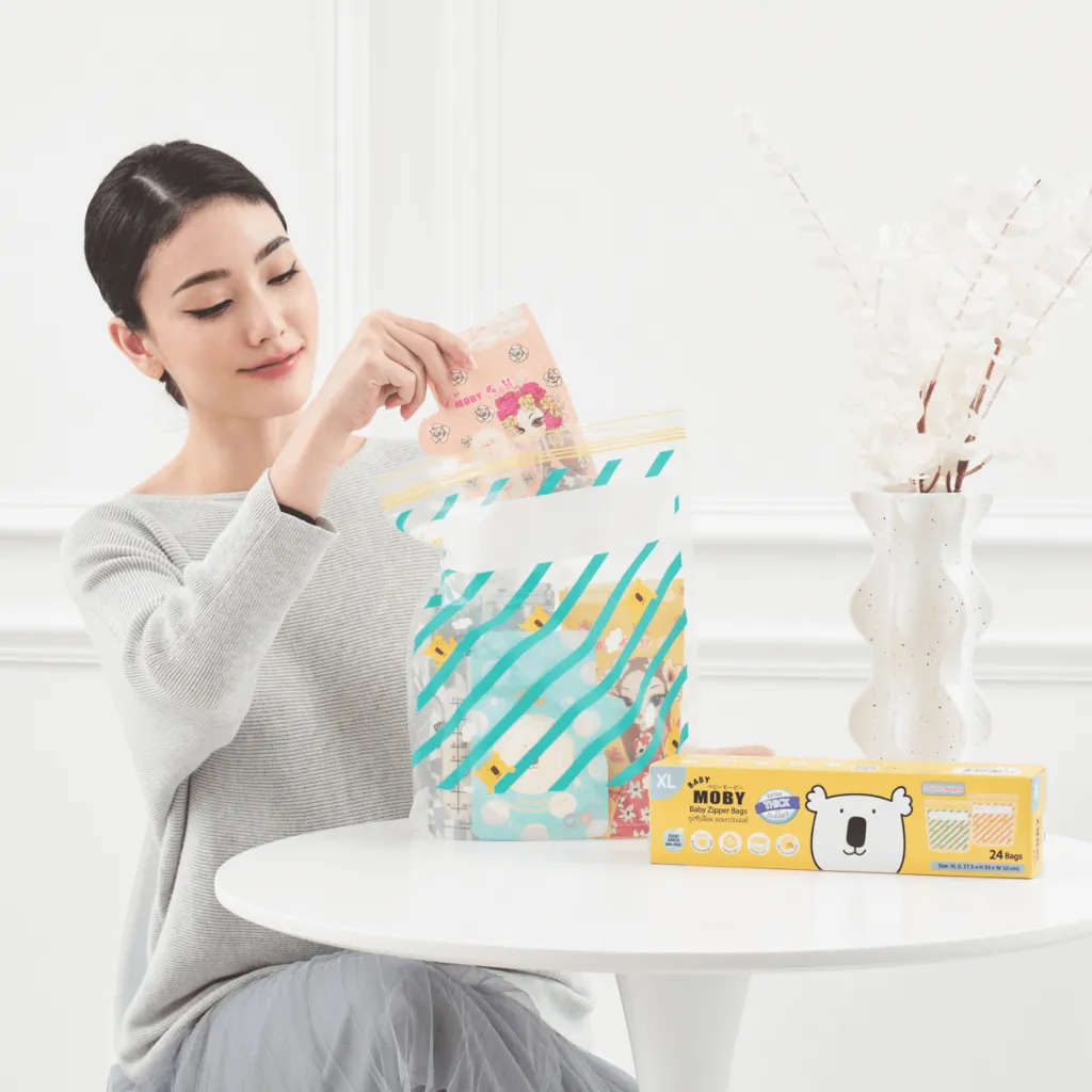 Ảnh Túi Zip Đa Năng Tiện Lợi Baby Moby Size XL (24 túi/hộp) 4