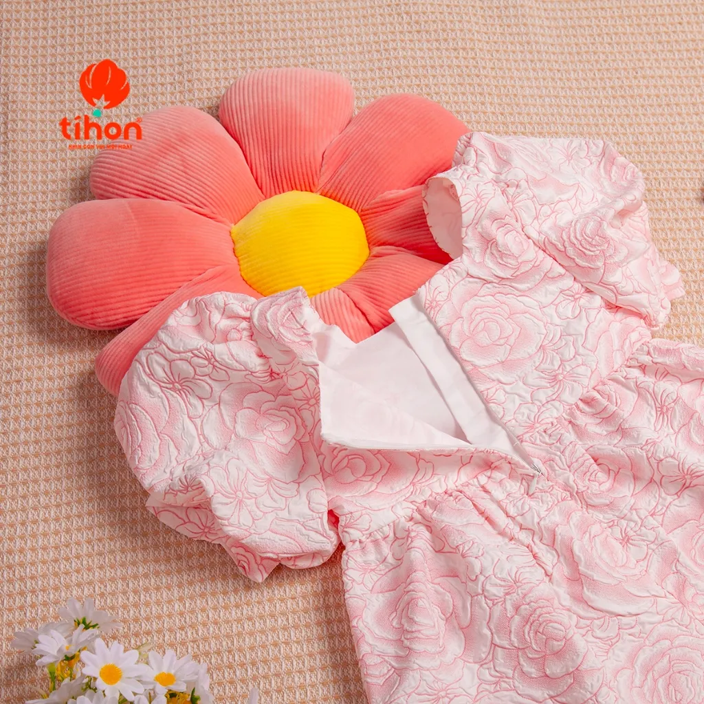 Ảnh Váy cho bé gái TIHON cao cấp chất xốp hoa nổi siêu dễ thương cho bé VT0750649 4