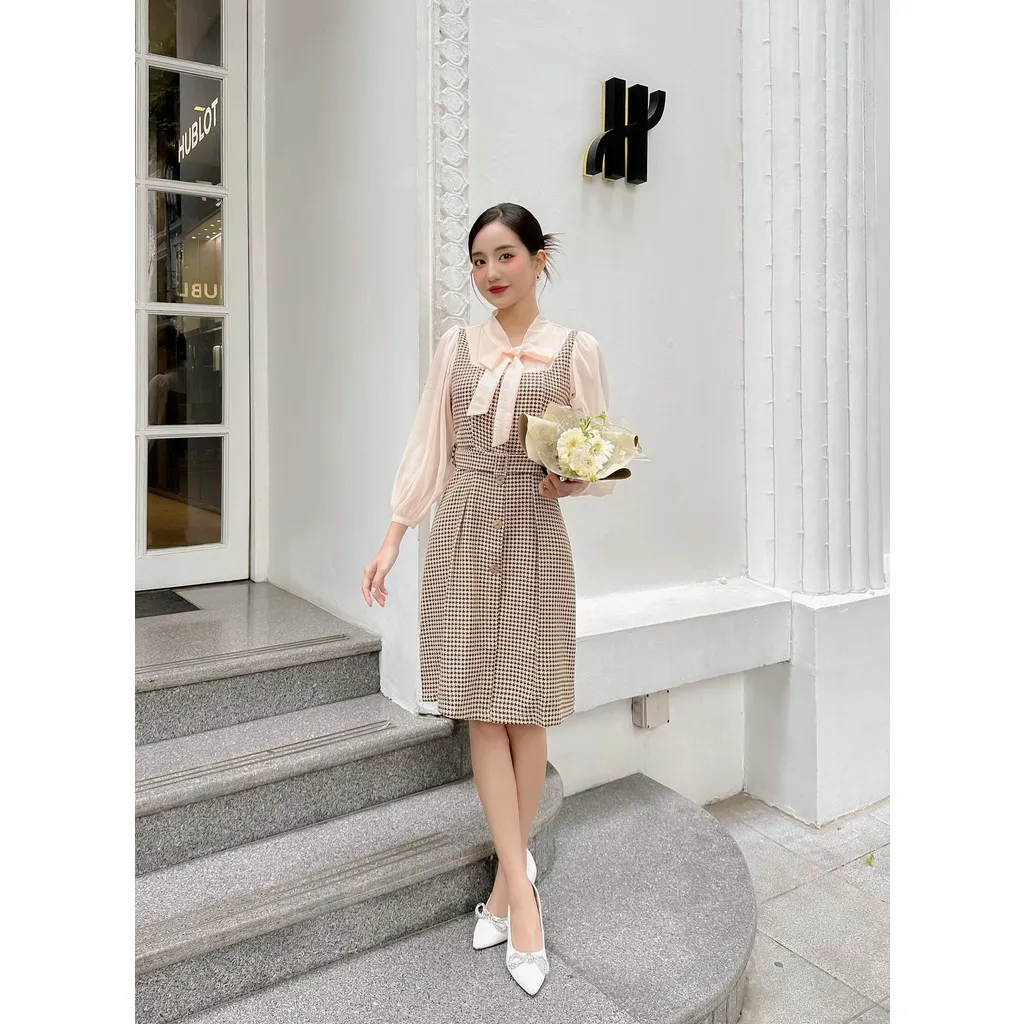 Ảnh Váy dạ 2 lớp tay áo voan tơ mềm kèm đai belt màu nâu, xanh đen Chubby Dress YAME 1