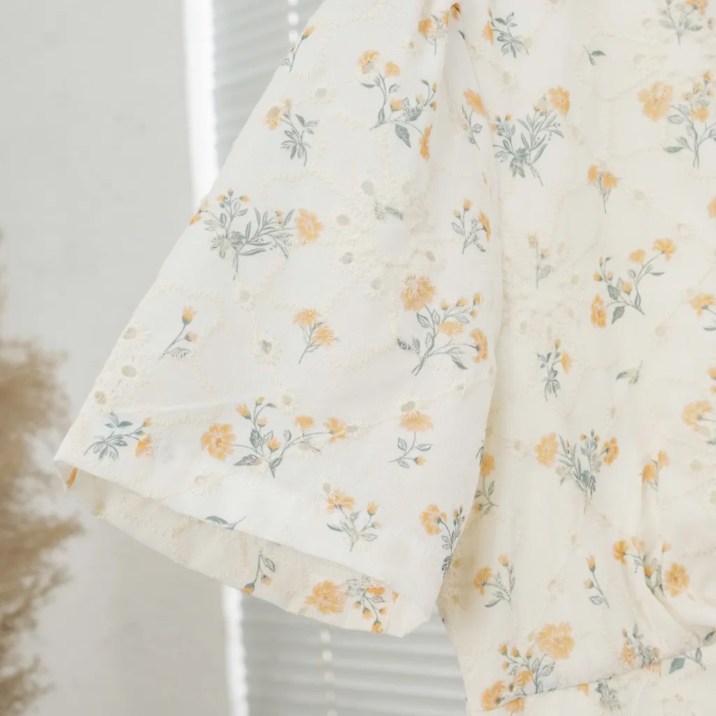 Ảnh Váy hoa nhí tay ngắn cổ V V2025281 dáng xòe nữ tính - Đầm hoa vintage công sở đi chơi, đi làm 3