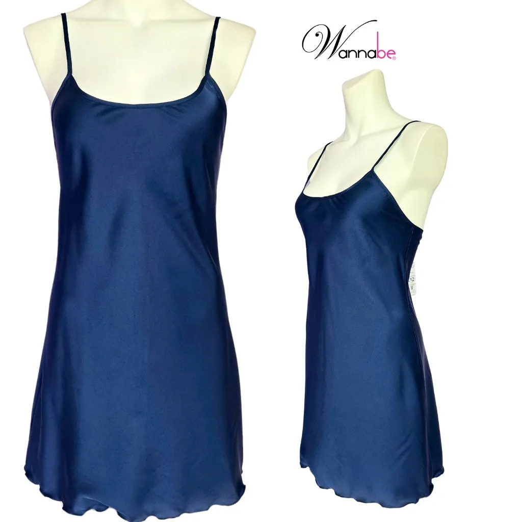 Ảnh Váy ngủ lụa dáng basic đơn giản dễ mặc WANNABE đầm ngủ phong cách sống tối giản, chạm đẳng cấp DNL08 2