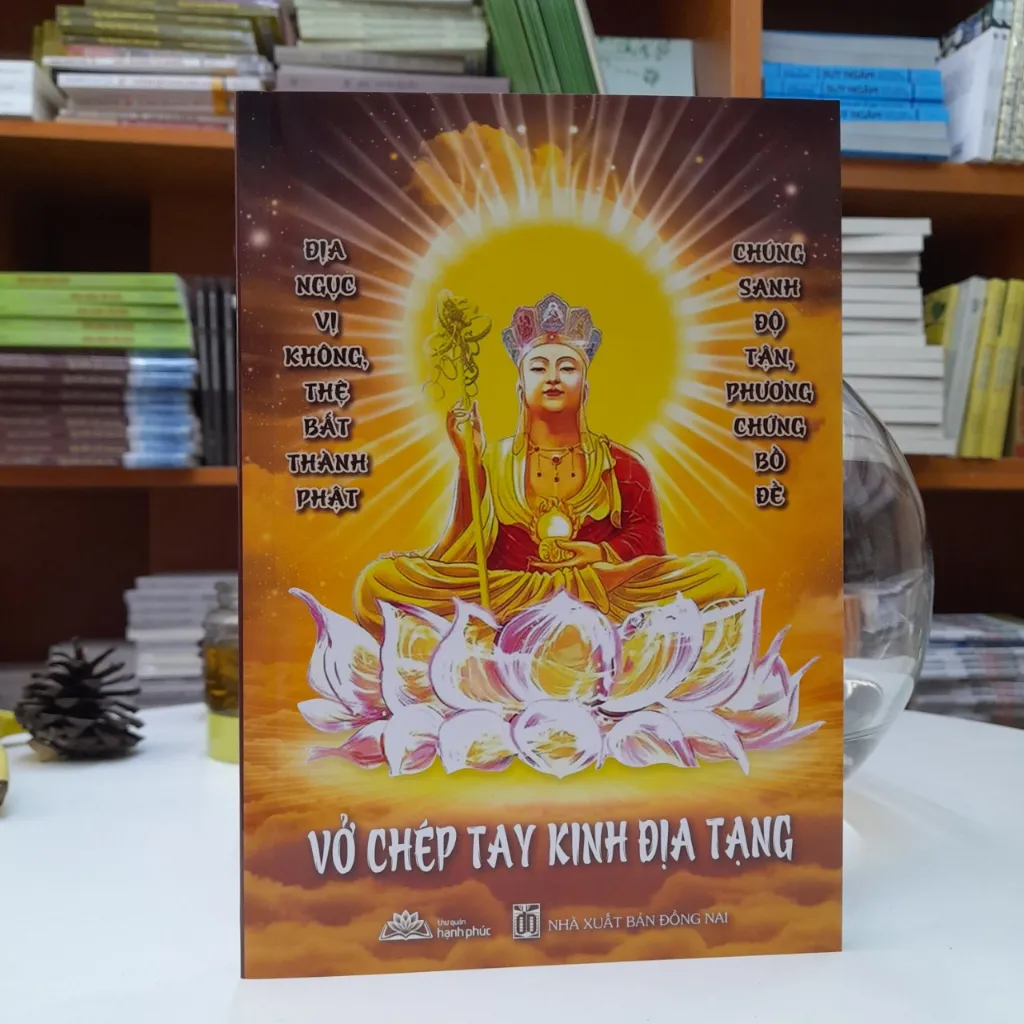 Ảnh Vở Chép Kinh Địa Tạng - NPH Thư Quán Hạnh Phúc 3