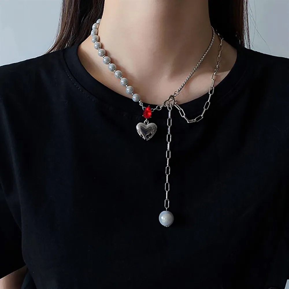 Ảnh Vòng Cổ Mushroom Lee Ngọc Trai Dạ Quang Pha Lê Đỏ Broken Heart 3